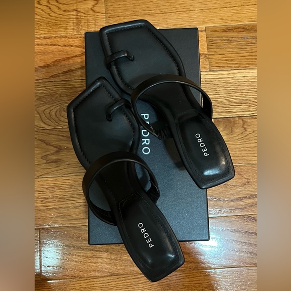 Pedro Strappy Toe Loop Heel Sandals - Picture 3 of 5